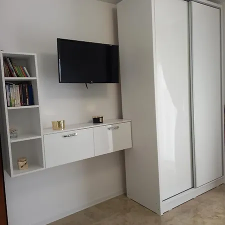 Casa Saturn Gazde/Camere de închiriat *