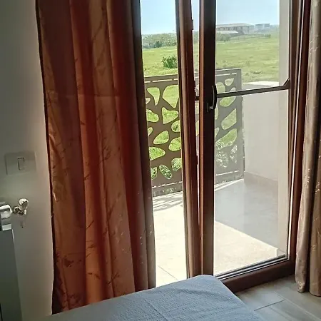 Gazde/Camere de închiriat Casa Saturn Eforie Nord