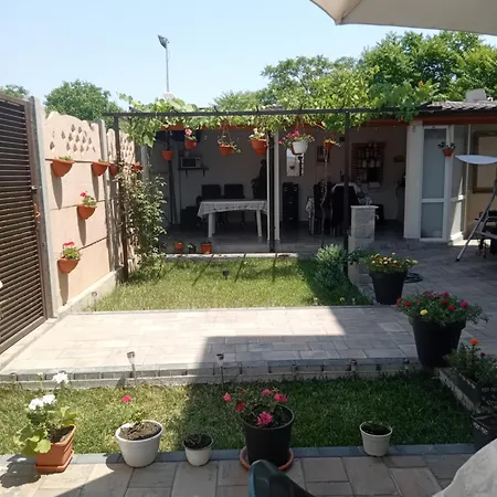 Casa Saturn Privatunterkunft *