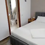 Casa Saturn Quarto em Acomodações Particulares